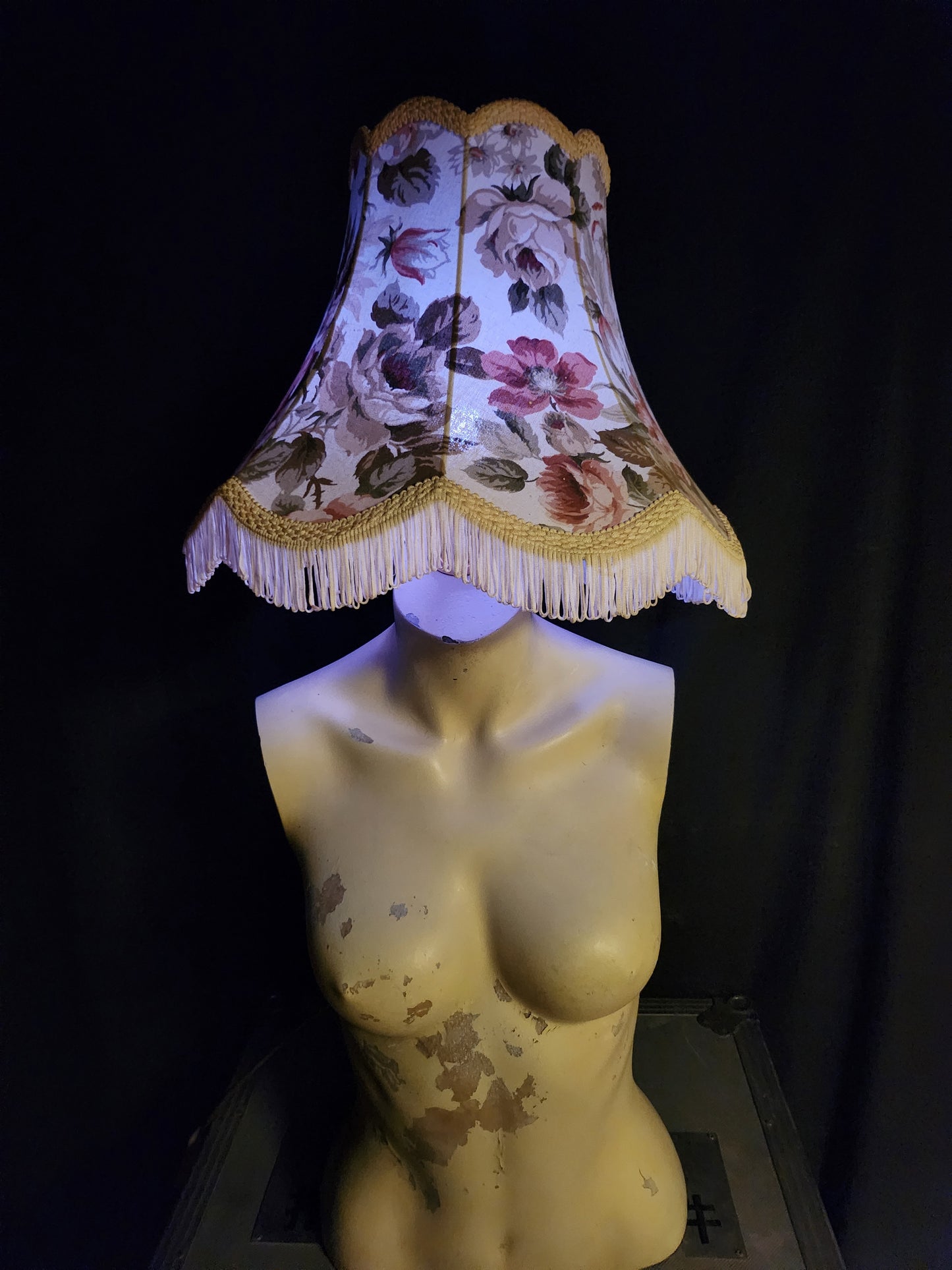 Side table lamp